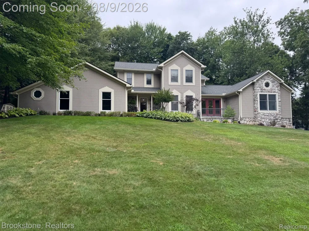 368 Bonnie Circle Marion Township, MI 48843