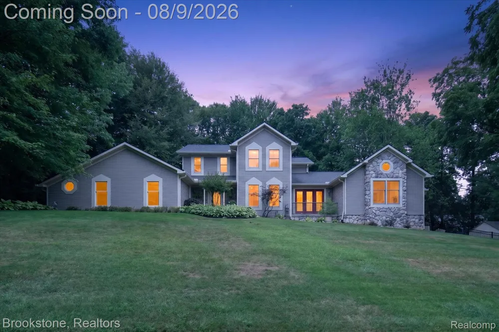 368 Bonnie Circle Marion Township, MI 48843