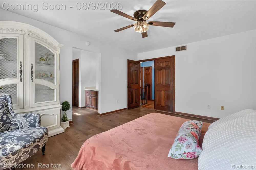 368 Bonnie Circle Marion Township, MI 48843