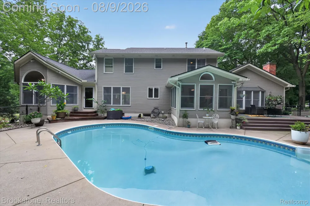 368 Bonnie Circle Marion Township, MI 48843