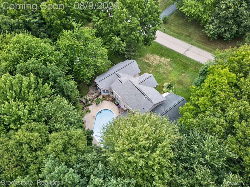 368 Bonnie Circle Marion Township, MI 48843