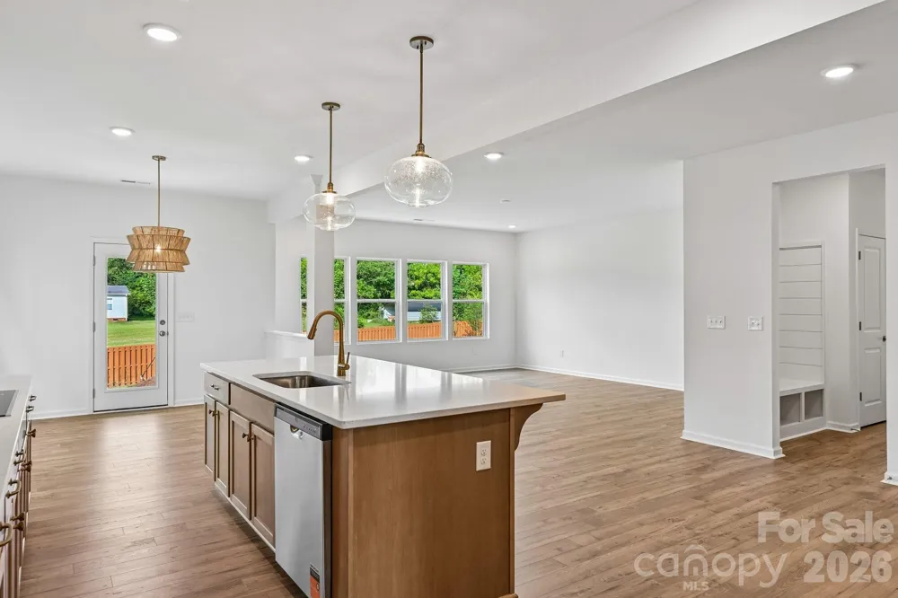 137 Borders Street #199 Statesville, NC 28677