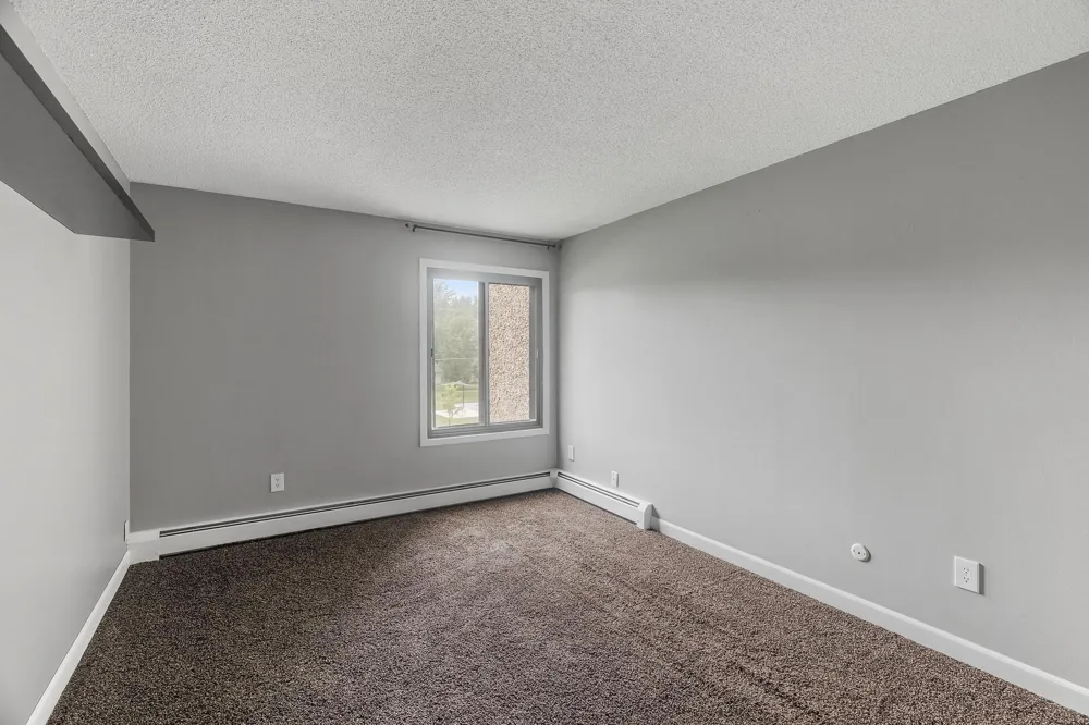 4110 Rahn Road #223 Eagan, MN 55122