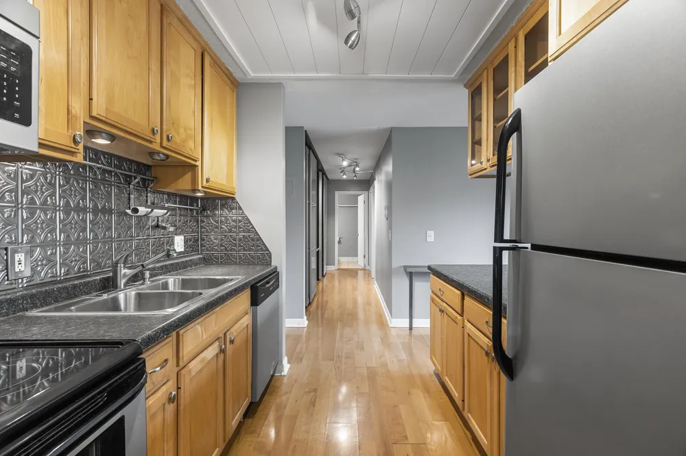 4110 Rahn Road #223 Eagan, MN 55122