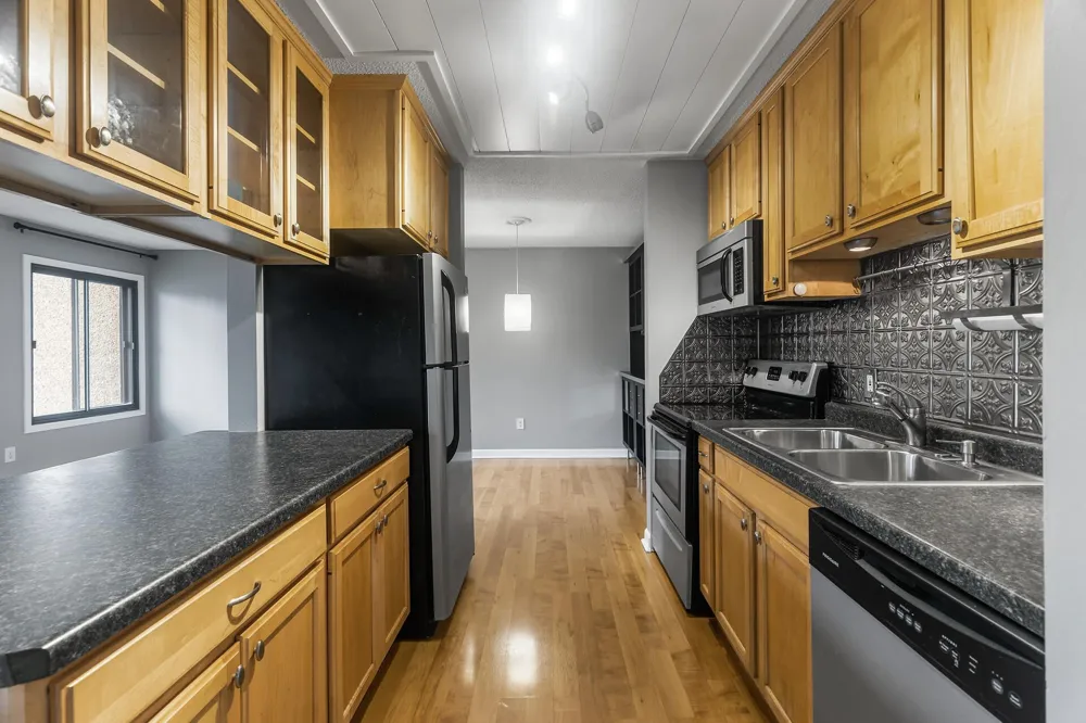 4110 Rahn Road #223 Eagan, MN 55122