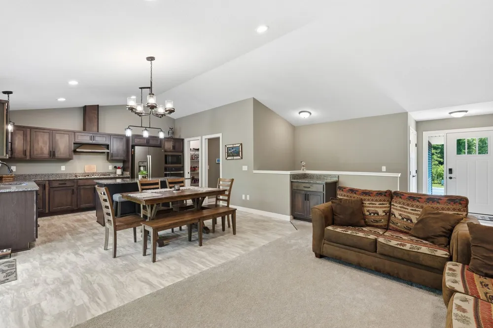425 Knollwood Avenue Saint Croix Falls, WI 54024