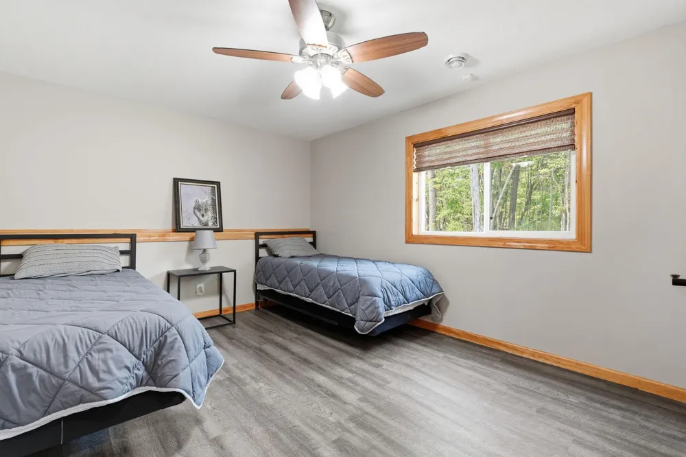425 Knollwood Avenue Saint Croix Falls, WI 54024
