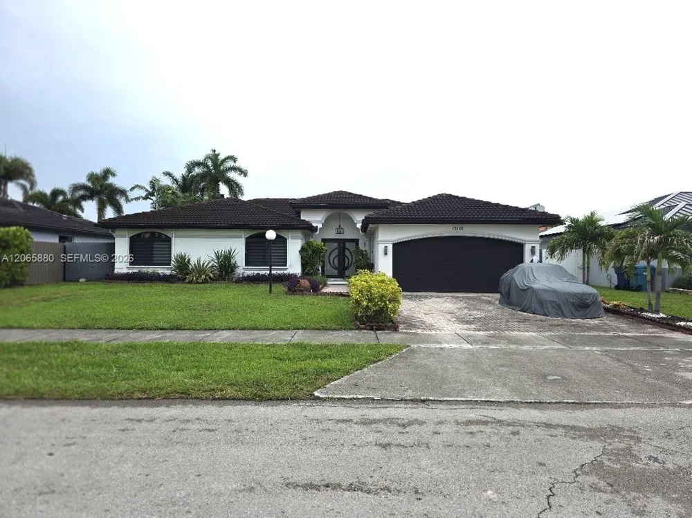 15101 SW 180th Ter Miami, FL 33187