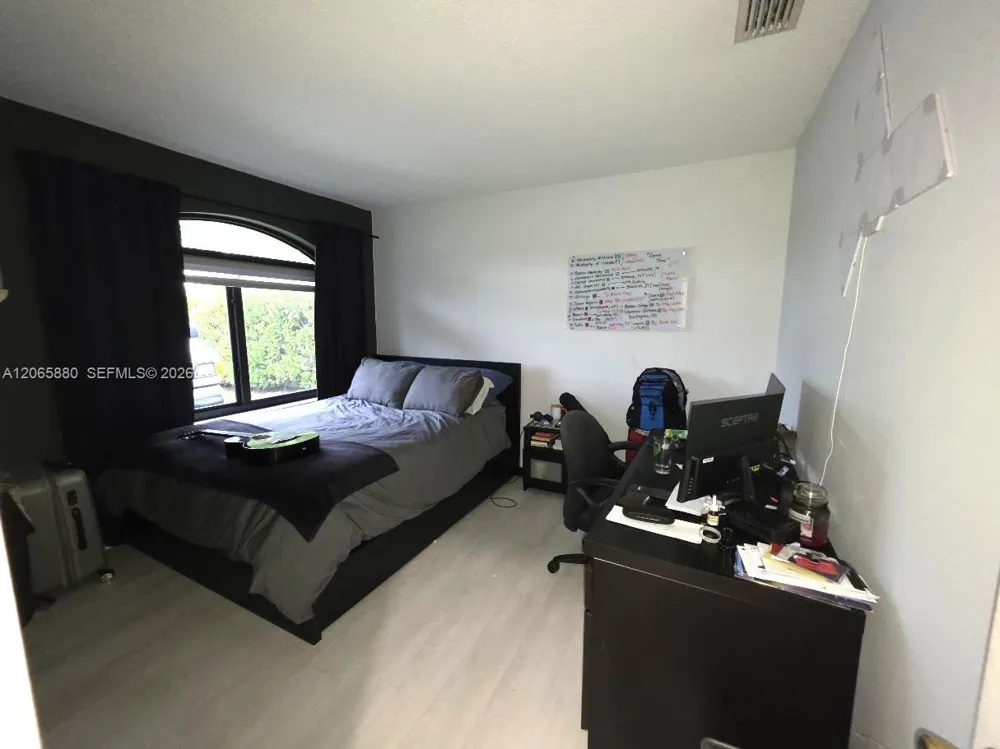 15101 SW 180th Ter Miami, FL 33187