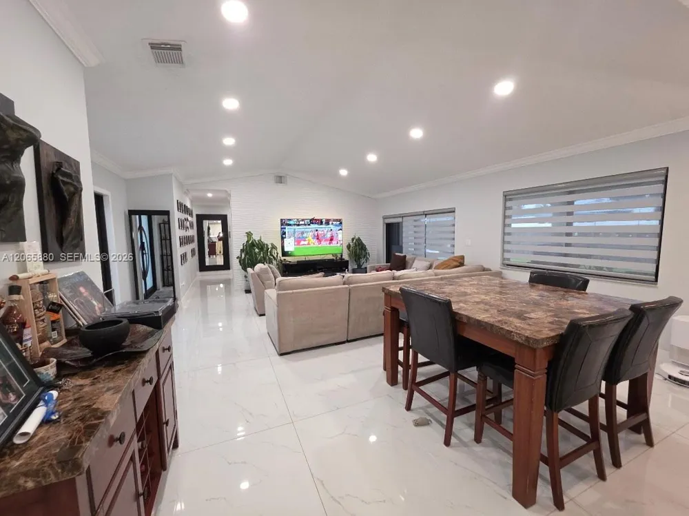 15101 SW 180th Ter Miami, FL 33187