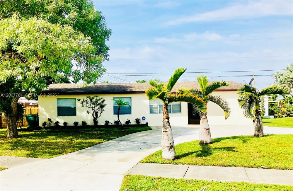 1921 SW 48th Ave Fort Lauderdale, FL 33317