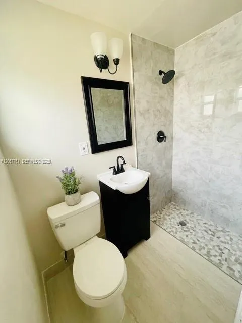 1921 SW 48th Ave Fort Lauderdale, FL 33317