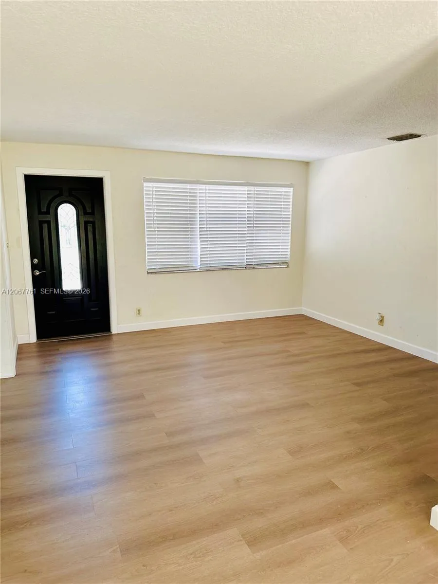 1921 SW 48th Ave Fort Lauderdale, FL 33317
