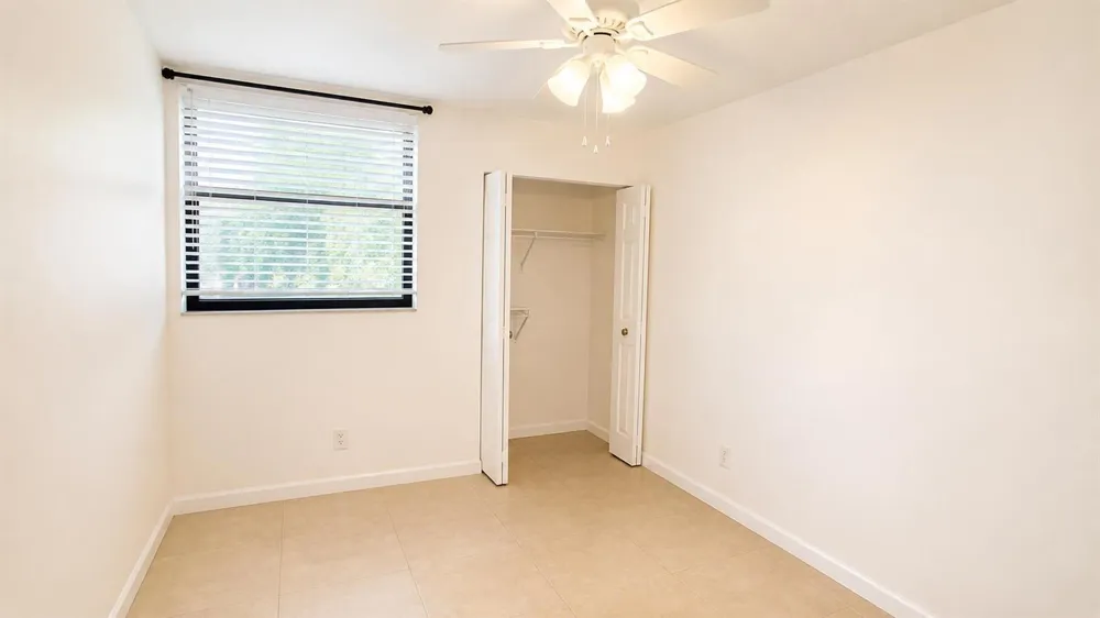 115 Lake Emerald Drive #210 Oakland Park, FL 33309
