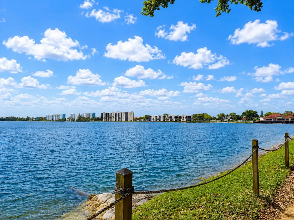 115 Lake Emerald Drive #210 Oakland Park, FL 33309