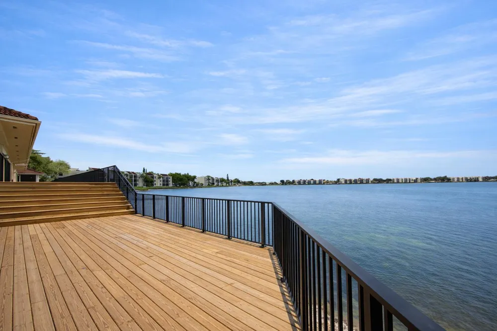 115 Lake Emerald Drive #210 Oakland Park, FL 33309
