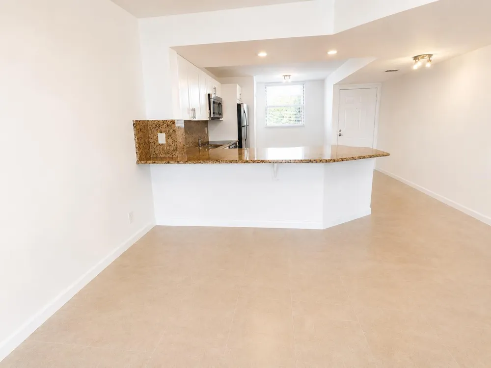 115 Lake Emerald Drive #210 Oakland Park, FL 33309