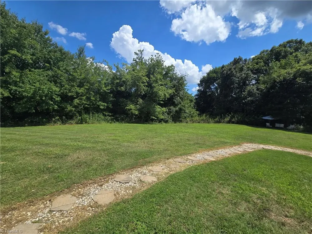 3431 US Highway 311 Madison, NC 27025