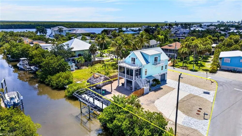 3597 Shell Mound Boulevard Fort Myers Beach, FL 33931