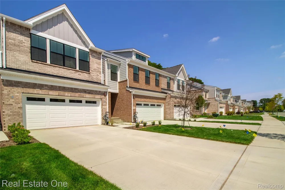 49530 Coldwater Ridge Drive Northville Township, MI 48168