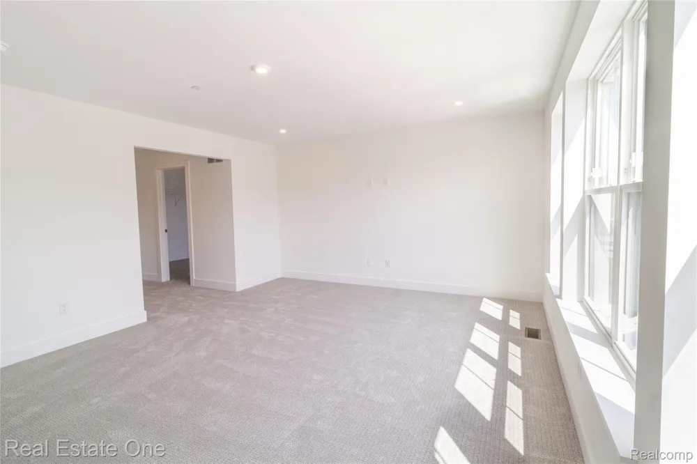 49530 Coldwater Ridge Drive Northville Township, MI 48168