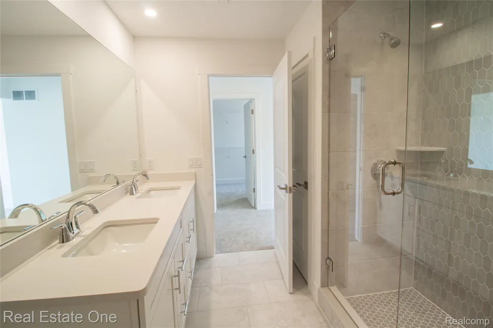 49530 Coldwater Ridge Drive Northville Township, MI 48168