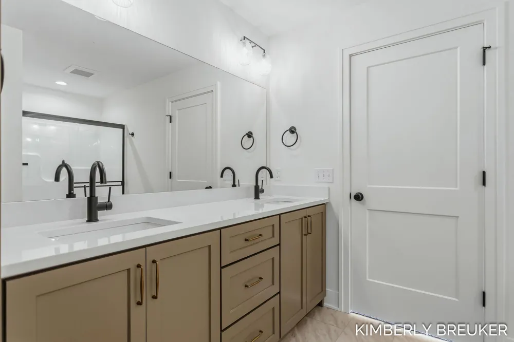 6268 Roman Road Allendale Charter Township, MI 49401