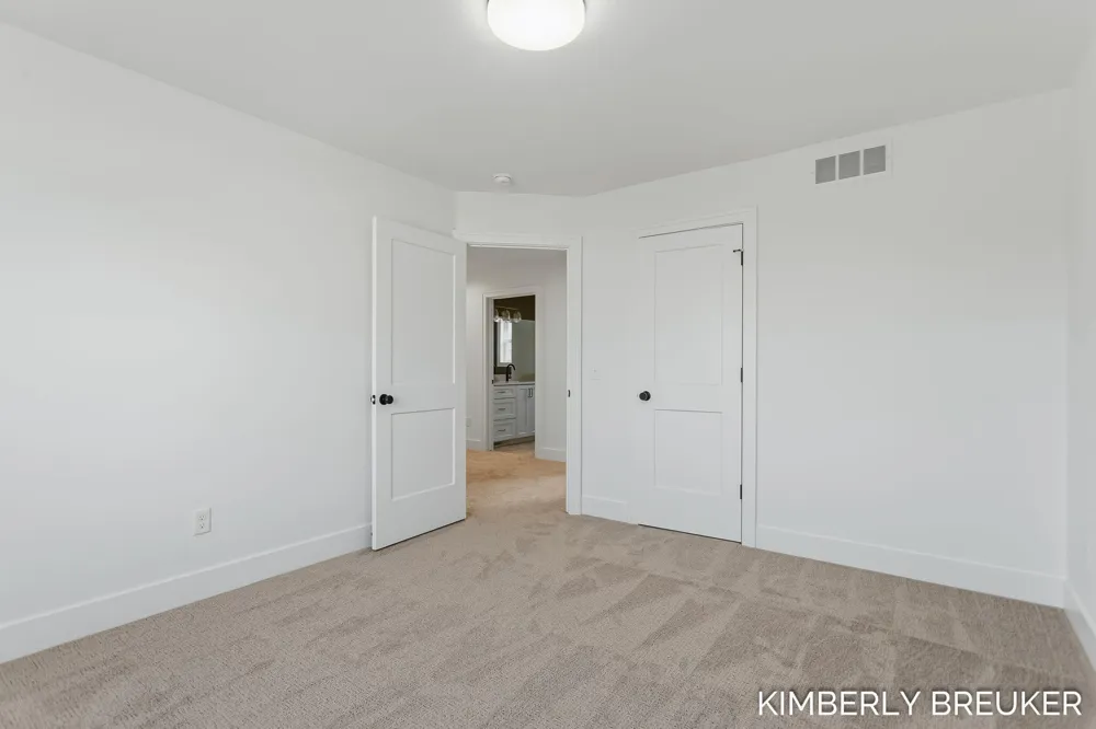 6268 Roman Road Allendale Charter Township, MI 49401