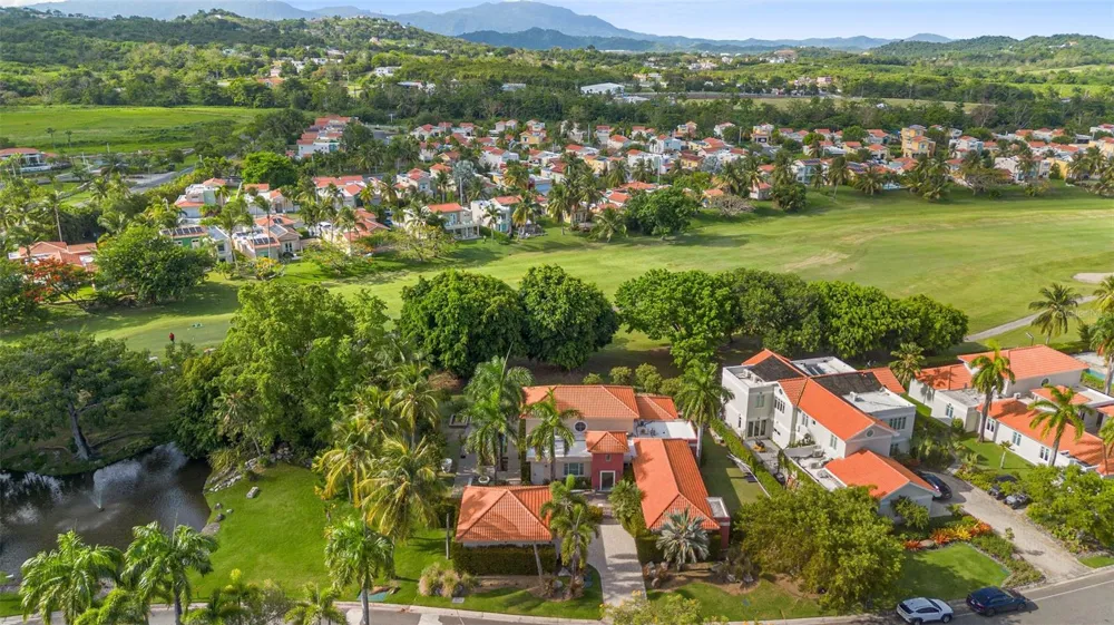 Costa Verde ACADEMY DRIVE #1 Humacao, PR 00791