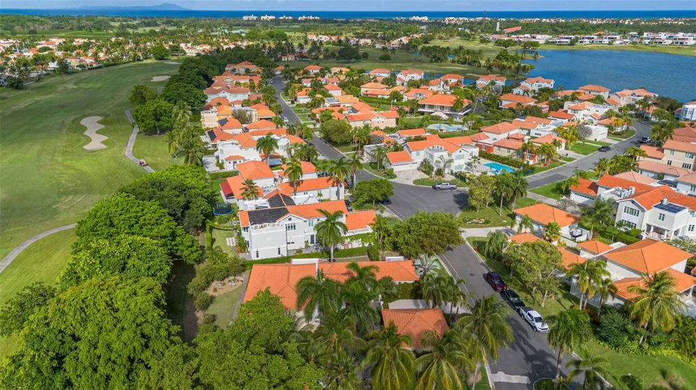 Costa Verde ACADEMY DRIVE #1 Humacao, PR 00791