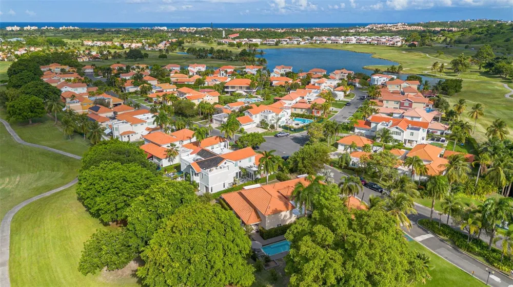 Costa Verde ACADEMY DRIVE #1 Humacao, PR 00791