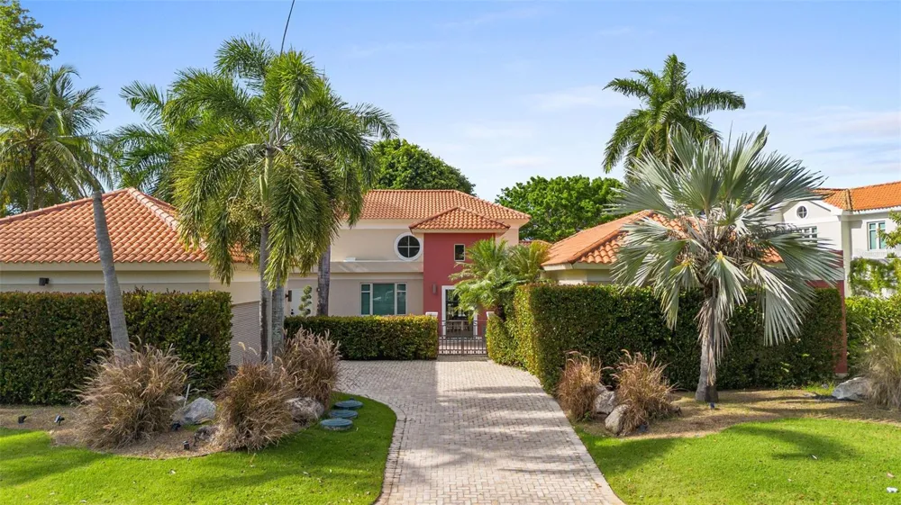 Costa Verde ACADEMY DRIVE #1 Humacao, PR 00791