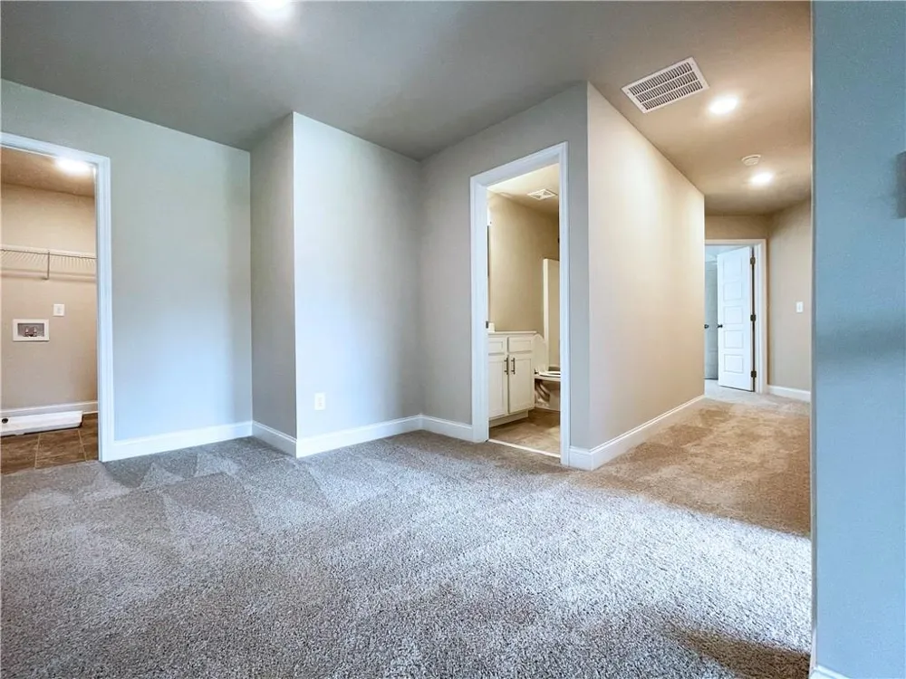 415 Brown Dove Ln Grayson, GA 30017
