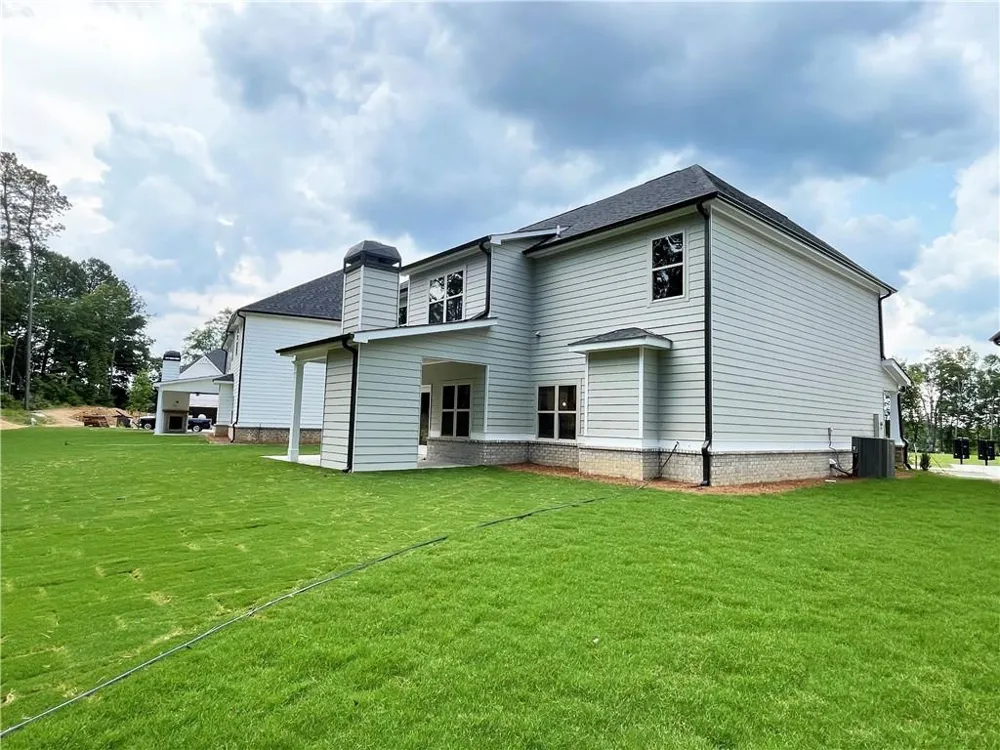 415 Brown Dove Ln Grayson, GA 30017