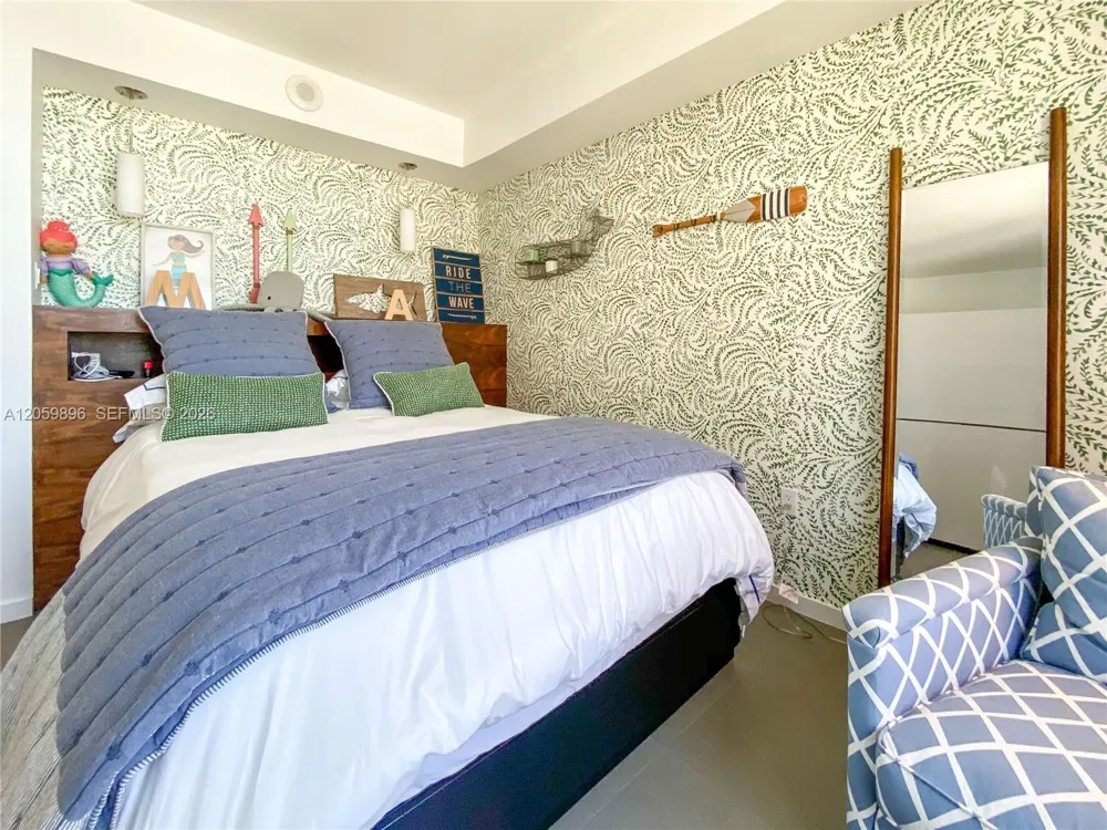 10275 Collins Ave #519 Bal Harbour, FL 33154
