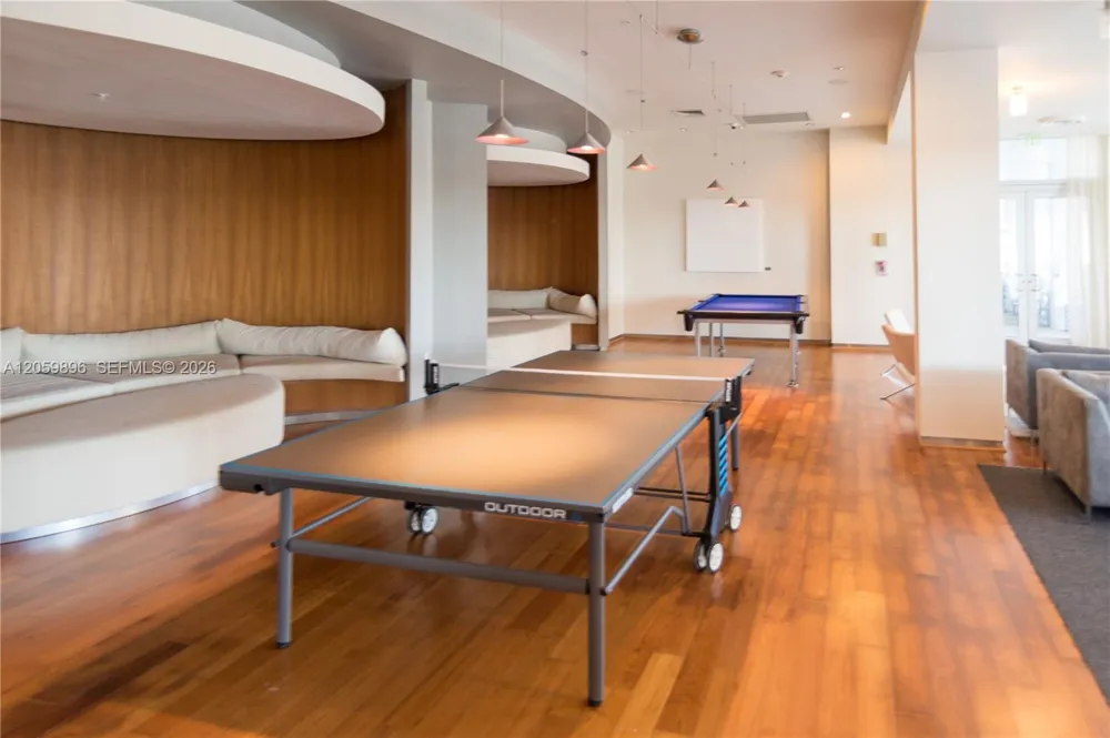 10275 Collins Ave #519 Bal Harbour, FL 33154