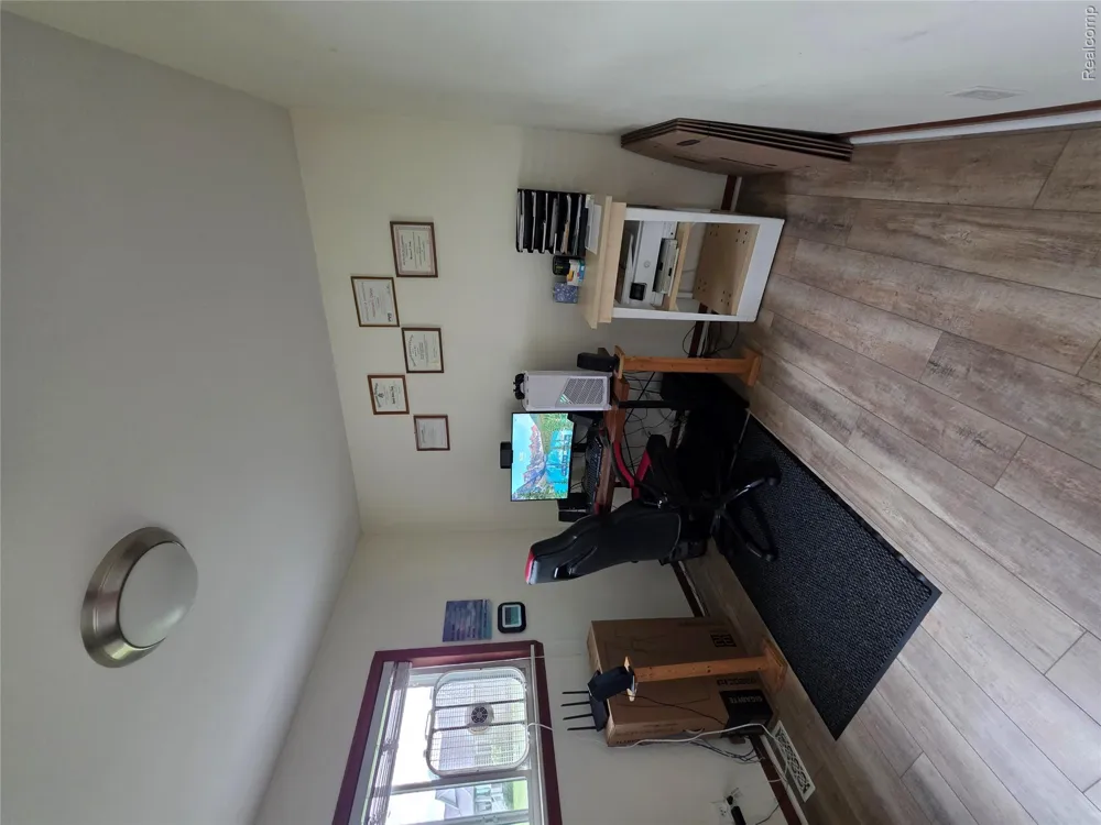 60885 Indian Trail Ray Township, MI 48096