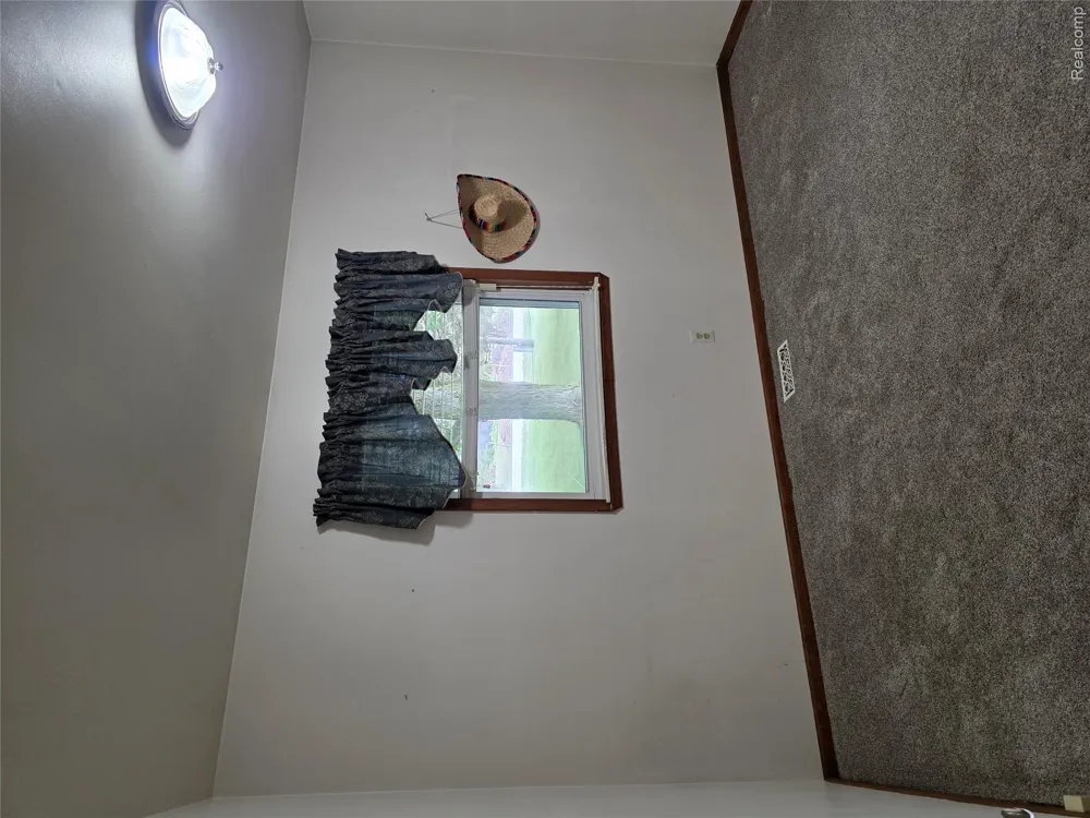 60885 Indian Trail Ray Township, MI 48096