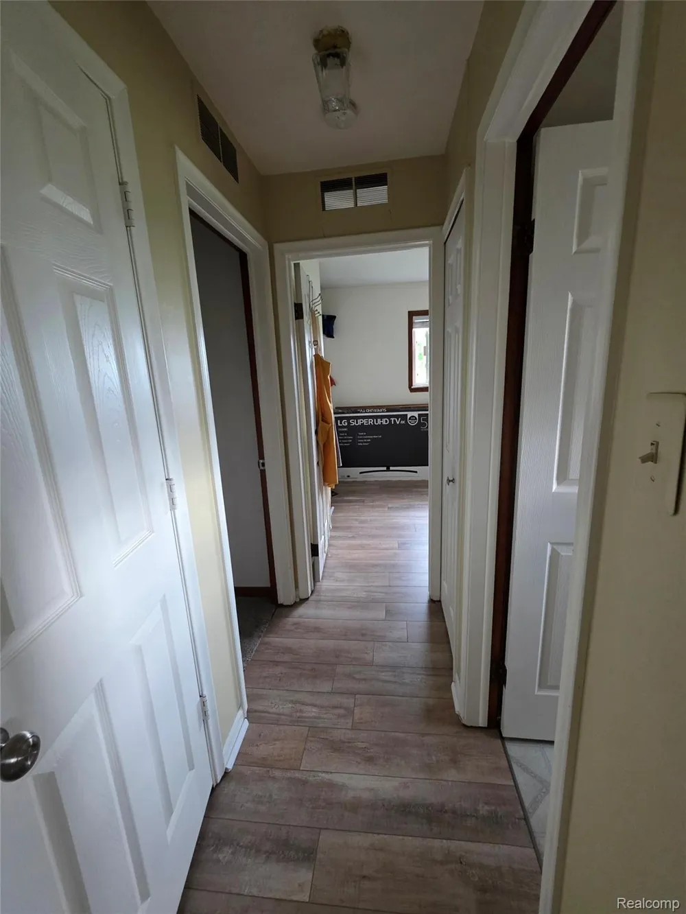 60885 Indian Trail Ray Township, MI 48096