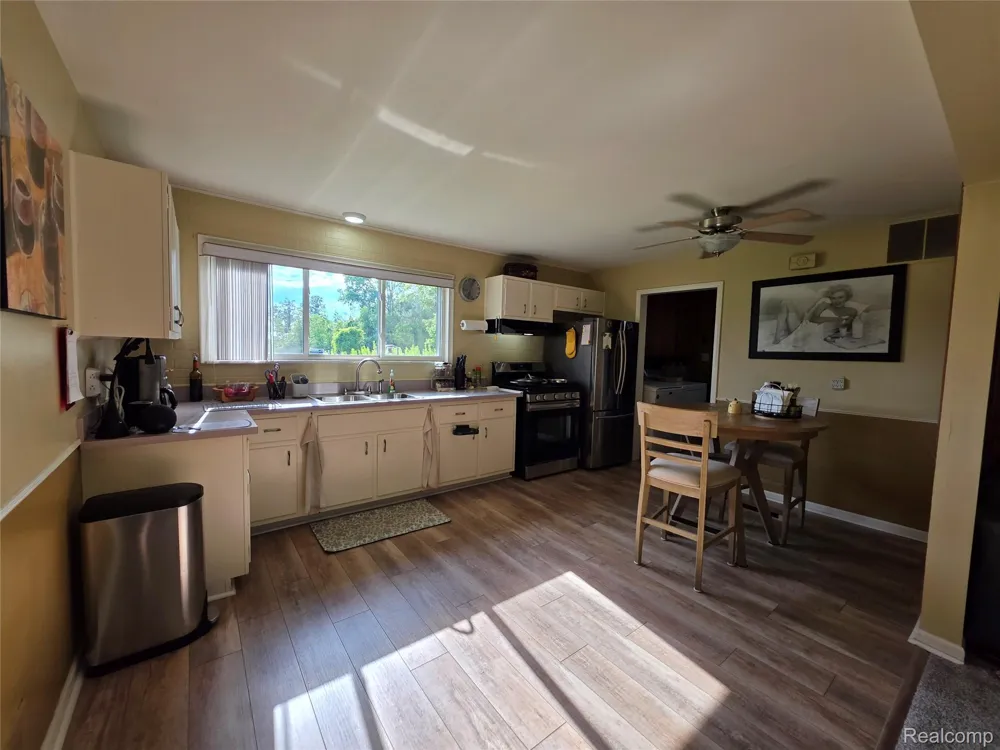 60885 Indian Trail Ray Township, MI 48096