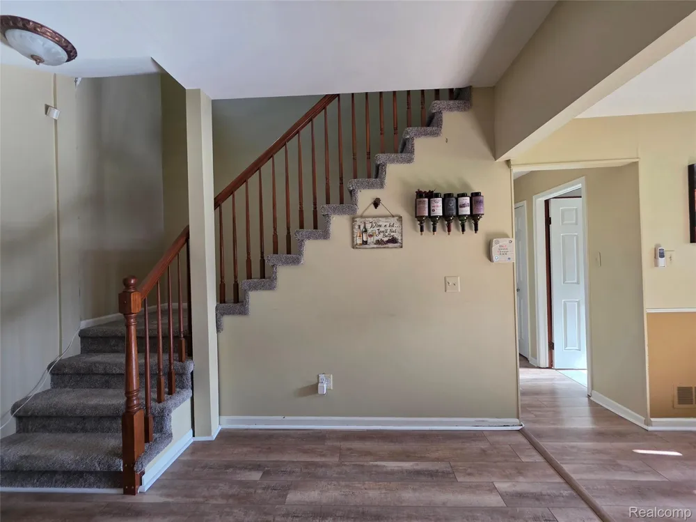 60885 Indian Trail Ray Township, MI 48096