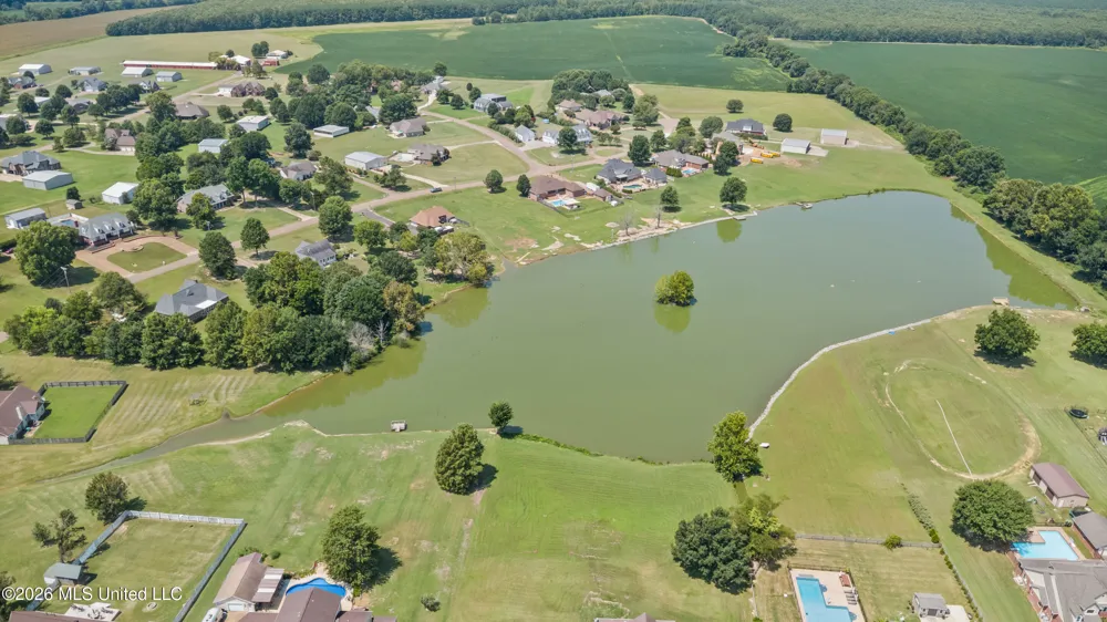 1975 Green Village Drive Hernando, MS 38632