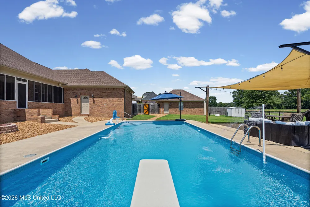 1975 Green Village Drive Hernando, MS 38632