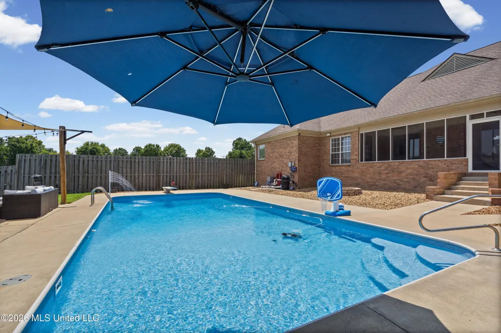 1975 Green Village Drive Hernando, MS 38632