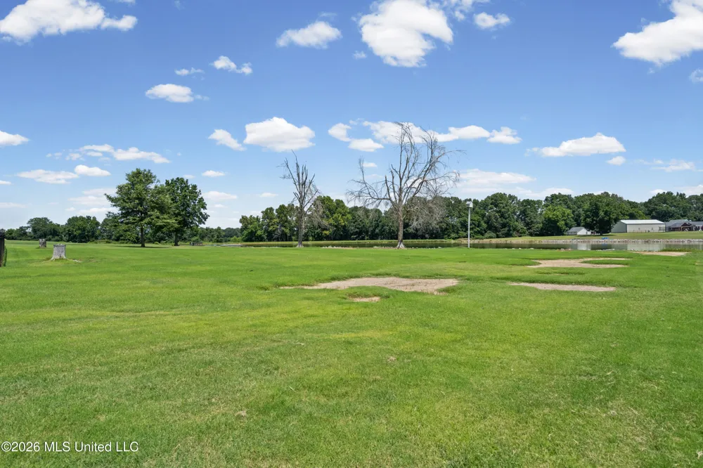 1975 Green Village Drive Hernando, MS 38632