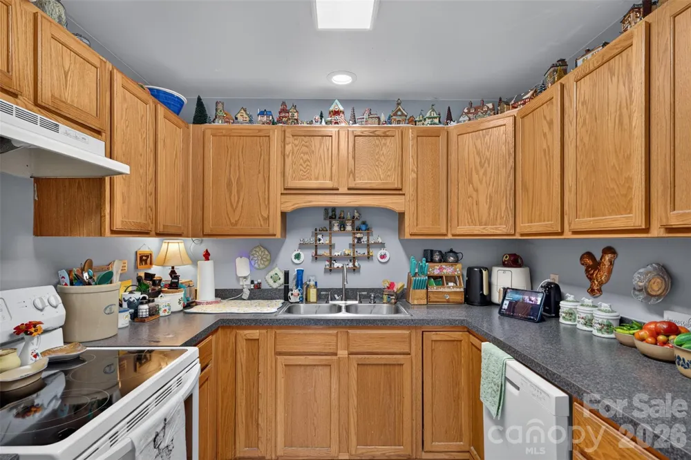 1007 Field Swallow Way Clover, SC 29710