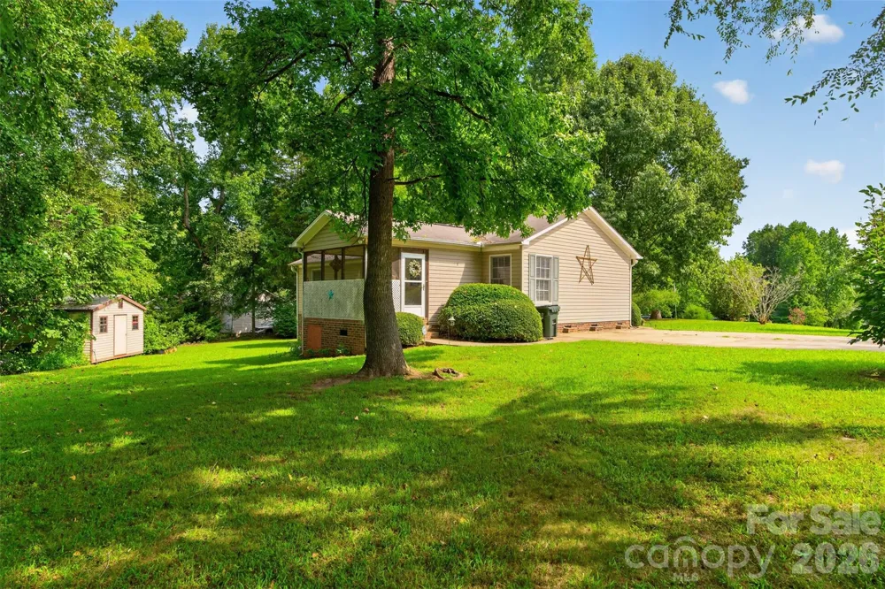 1007 Field Swallow Way Clover, SC 29710