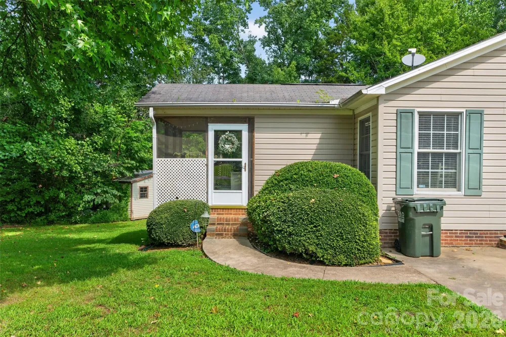 1007 Field Swallow Way Clover, SC 29710