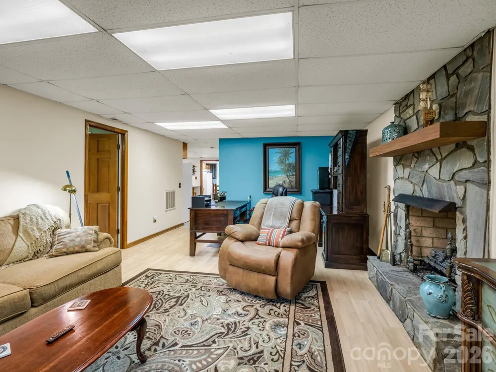 2829 W Stage Coach Trail Shelby, NC 28150