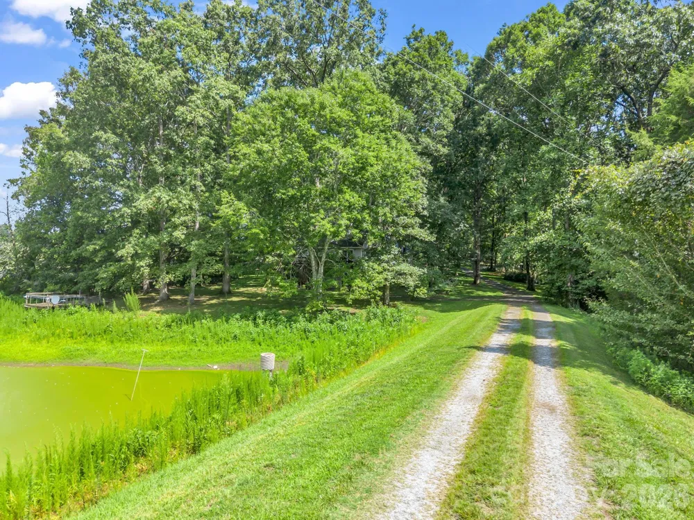 2829 W Stage Coach Trail Shelby, NC 28150